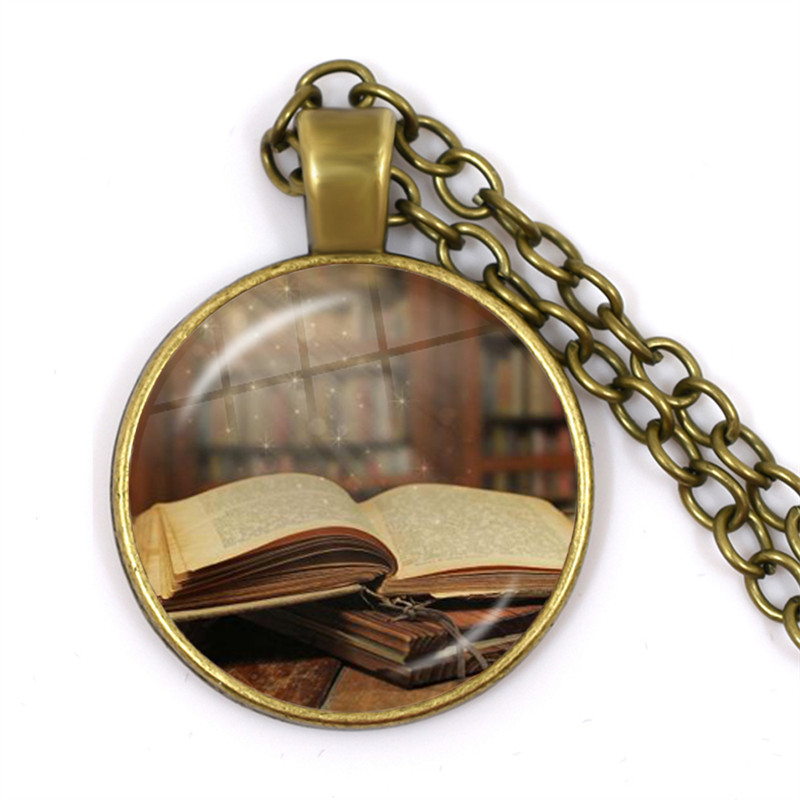Nóng Cuốn Sách Cũ Vòng Cổ Vint - đánh giá và giá Vintage Fashion Library