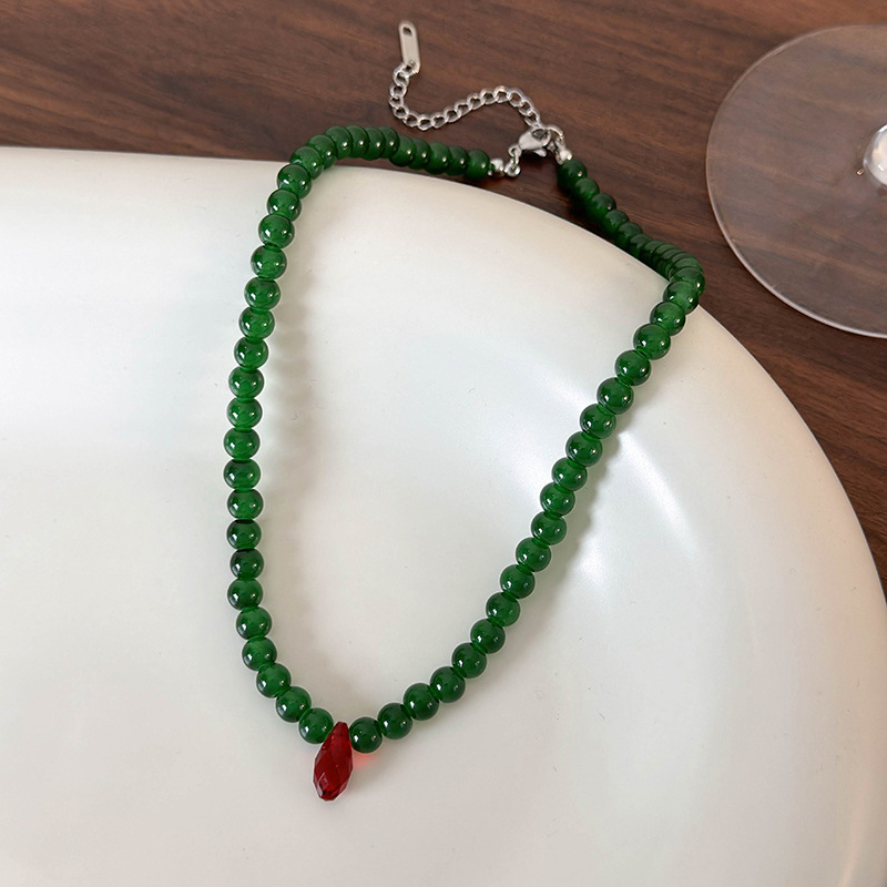 Vintage Green Beaded Necklace  - đánh giá và giá Vintage Fashion Faire
