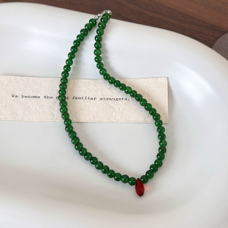Vintage Green Beaded Necklace  - đánh giá và giá Vintage Fashion Faire